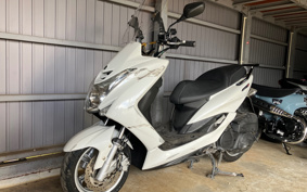 YAMAHA MAJESTYS SG28J