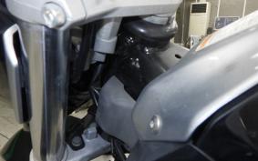SUZUKI GSR250 2019