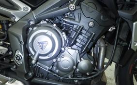 TRIUMPH STREET TRIPLE RS 2022