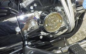 HARLEY XL1200C 2005
