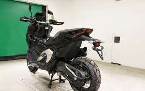 HONDA X-ADV 750 2026 RH21
