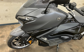 YAMAHA T-MAX 560 A SJ21J