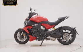 DUCATI DIAVEL V4 2025