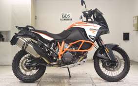 KTM 1290 SUPER ADVENTURE R 2022