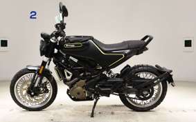 HUSQVARNA SVARTPILEN 401 2020