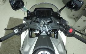 SUZUKI GSX-8R 2025 EM1AA