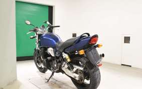 SUZUKI INAZUMA 400 (GSX400) 2000 GK7BA