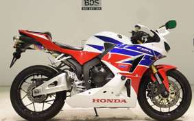 HONDA CBR600RR GEN 3 2015 PC40