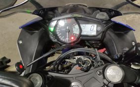 YAMAHA YZF-R25 RG10J