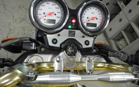 HONDA VTR 250 Gen. 2 MC33