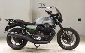 MOTO GUZZI V7 STONE 2 2022