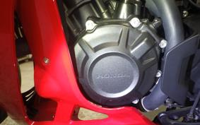 HONDA CBR650R E-Clutch 2024 RH17