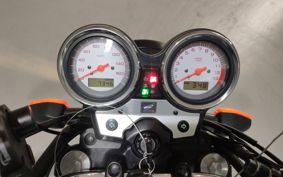 HONDA VTR 250 MC33