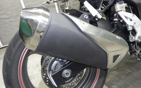 SUZUKI GSR750 2015