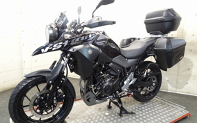 SUZUKI STROM 250 DS11A