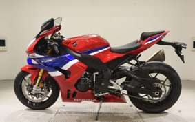HONDA CBR1000RR RSP 2018 SC82