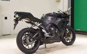 HONDA CBR600RR 2024 PC40