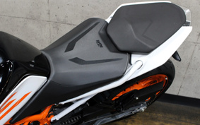 KTM 390 DUKE 2020 JPJ40