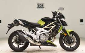SUZUKI GLADIUS 650 2010