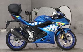 SUZUKI GSX-R125 DL33B