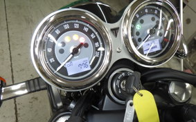 TRIUMPH BONNEVILLE T120 2025