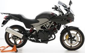 HONDA VTR 250 F MC33