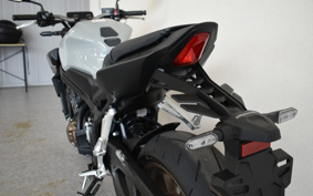 HONDA CB650R E-Clutch 2024 RH17