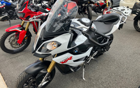 BMW S1000XR 2016 0D03