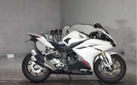 HONDA CBR250RR MC51