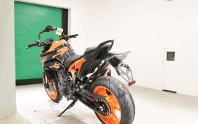KTM 890 DUKE GP