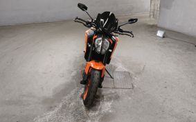 KTM 890 DUKE R 2021 TU940