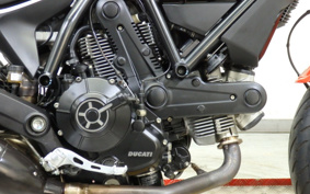 DUCATI SCRAMBLER SIXTY2 2018 KA00