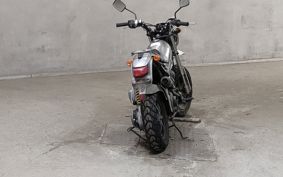 SUZUKI STREET MAGIC CA1LA