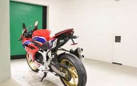 HONDA CBR250RR A 2015 MC51