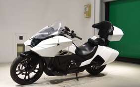 HONDA NM4 VULTUS -02 2016 RC82