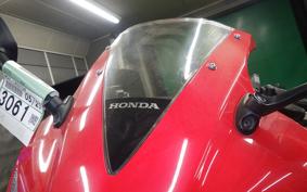 HONDA CBR250R GEN 3 MC41