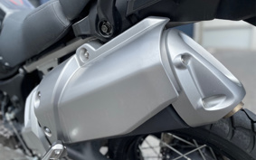 YAMAHA XT1200Z SUPER TENERE 2011 DP01