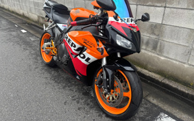 HONDA CBR1000RR 2006 SC57