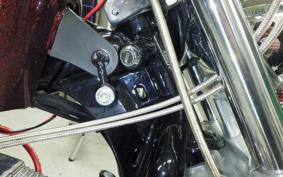HARLEY XL1200V 2013