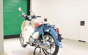 HONDA C125 SUPER CUB 2001 JA71