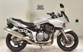 SUZUKI BANDIT 1200 S 2004 GV77A