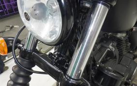 HARLEY XL883N 2010