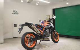KTM 890 DUKE R 2022
