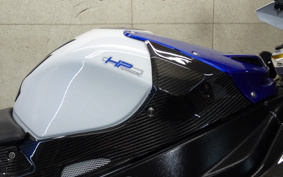 BMW HP4 2014 0D01