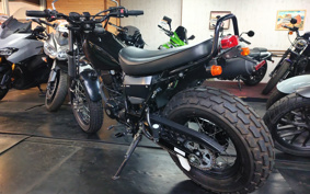 YAMAHA TW225 DG09J