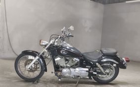 YAMAHA DRAGSTAR 250 VG02J