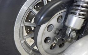 OTHER +HD. XL883R 2002