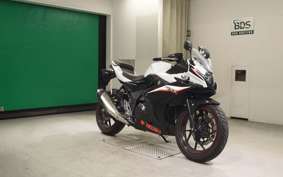 SUZUKI GSX250R 2008