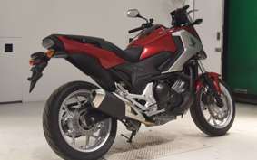 HONDA NC750X A 2016 RC90