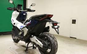 HONDA X-ADV 750 2026 RH21